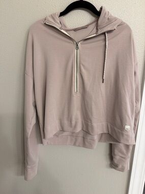 Vuori Cropped Halo Zip Hoode